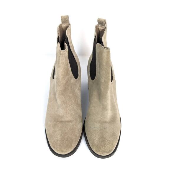 Madden Girl Womens Shoes Light Grey Camilla Suede Pull On Ankle Booties Size 8.5 - Picture 4 of 9